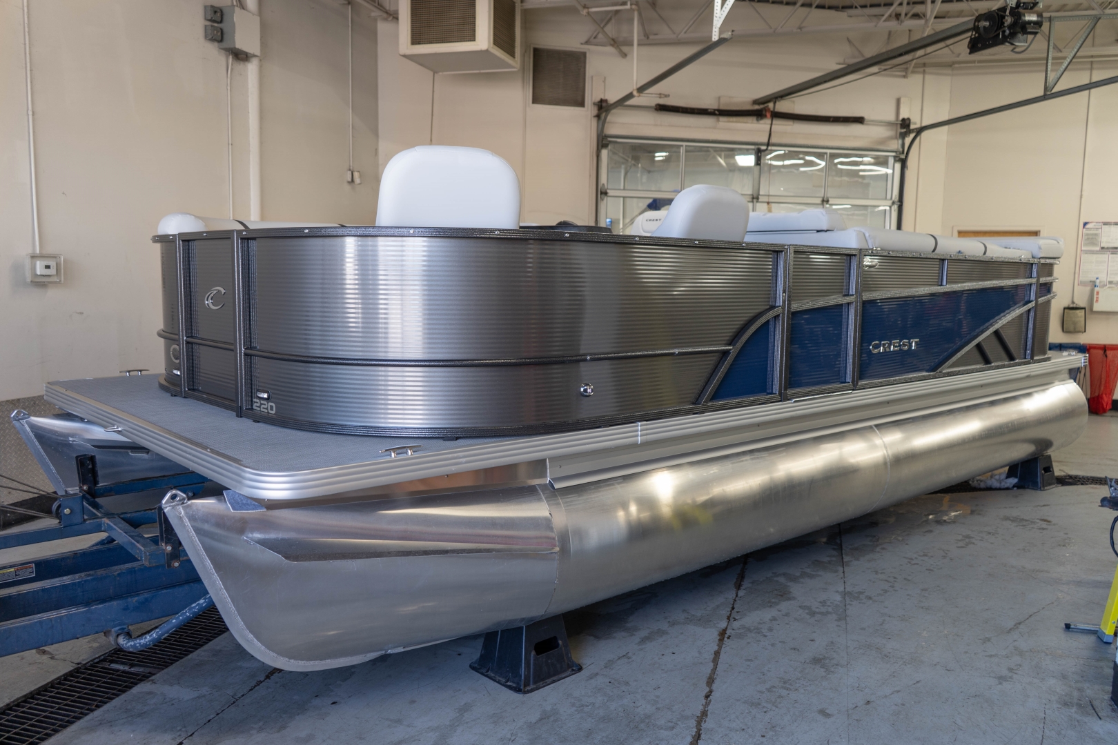 Pontoons For Sale Minneapolis, MN Pontoon Dealer